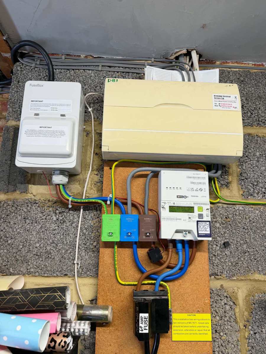 Modern consumer unit and meter installation by ElectriciansNearYou